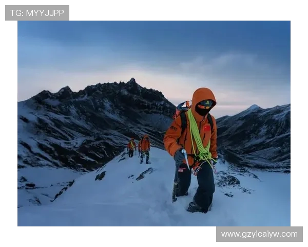 广州攀岩队创新包夹技术助力运动员突破极限攀登新高峰