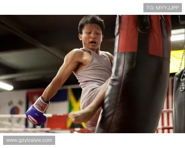 康恩挑战拳王之路揭幕拳坛新篇章谁将书写传奇荣耀 康恩挑战拳王之路揭幕拳坛新篇章谁将书写传奇荣耀