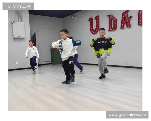 专访街舞达人杨芳探寻成功背后的秘密与心路历程